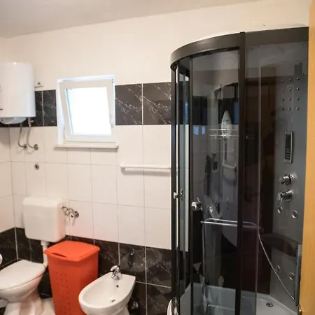 Apartment M&c
